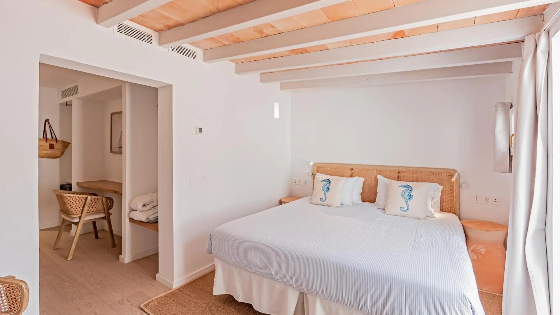 The Sea Club Bed & Breakfast Cala Ratjada