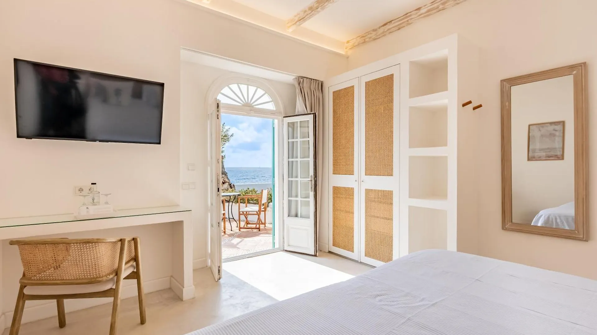Bed & Breakfast The Sea Club Bed and Breakfast Cala Ratjada