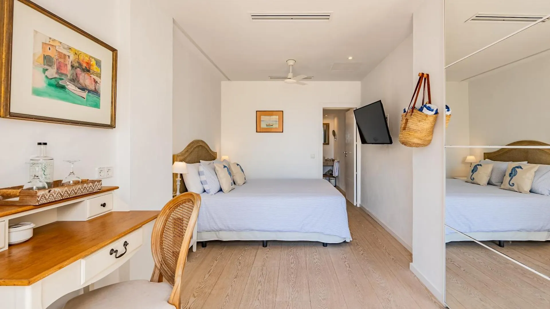 Bed and Breakfast The Sea Club Cala Ratjada  Spanien